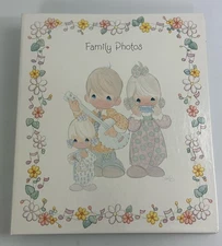 NEW 1994 Vintage HALLMARK PRECIOUS MOMENTS Photo Album Scrabook