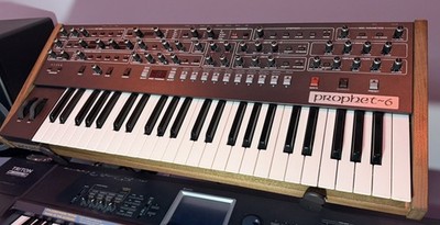 Sequential Prophet-6 美品 Sequential Prophet-6 Voice Analog Synthesizer (2018-2022) Black w