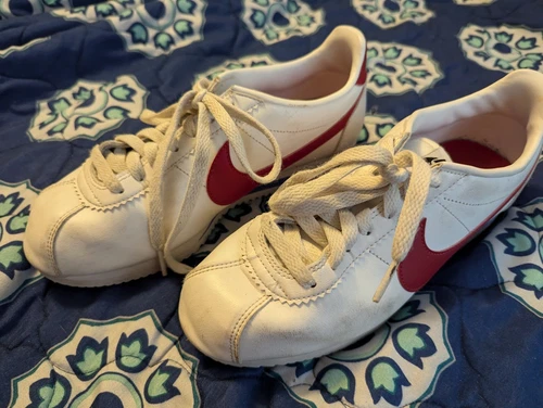 nike cortez Size 8