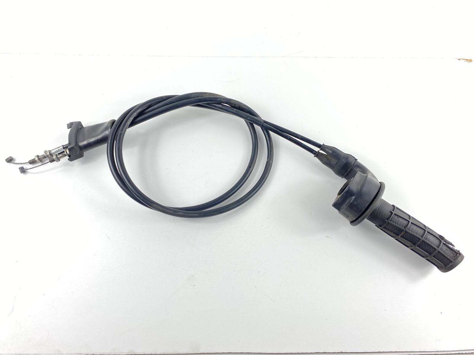 2002 yz250f Throttle Cable w Tube Wire Grip YAMAHA YZ250F GENUINE OEM