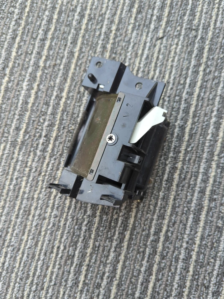 Infiniti I30 1996 cenicero de grano de madera 4 puertas Foto 4 de 4