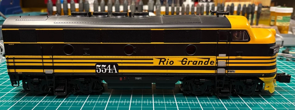 Atlas O EMD F3A Denver & Rio Grande (D&RGW) #554A UnPowered w/ TMCC Sound/Smoke. - Image 3 of 4