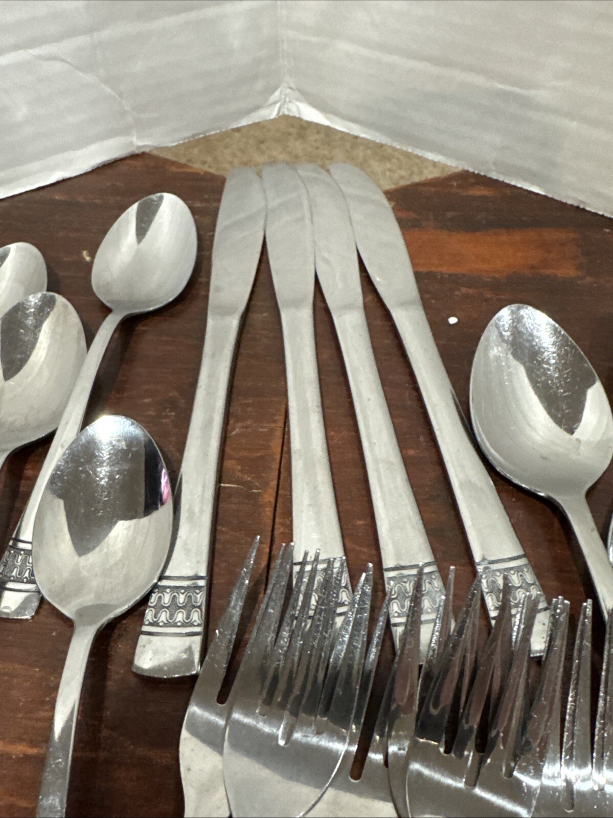 37 Pcs Utica Richfield Solid Stainless Steel Stamped Utica Korea Flatware Set