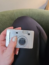 PENTAX Optio S40 4.0MP 3x Optical Zoom Digital Camera Silver