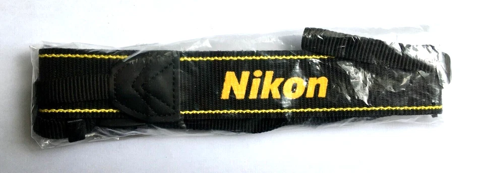 Nikon AN-DC3 AN‑DC1 Strap for D70 D80 D90 D750 D3200 D5600 Z5 Z6 Z7 Z8 Zf Z50 II - Image 2 of 3