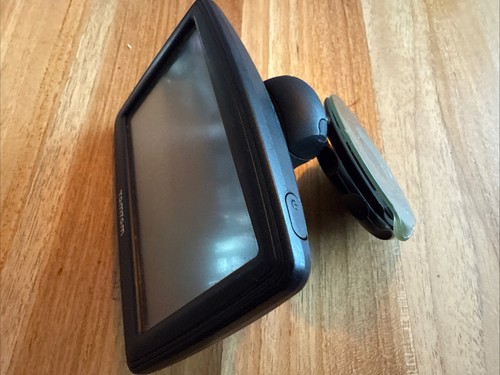 Tom Tom XL 4ET03 Sat Nav AS IS NO CHARGER - Afbeelding 2 van 3