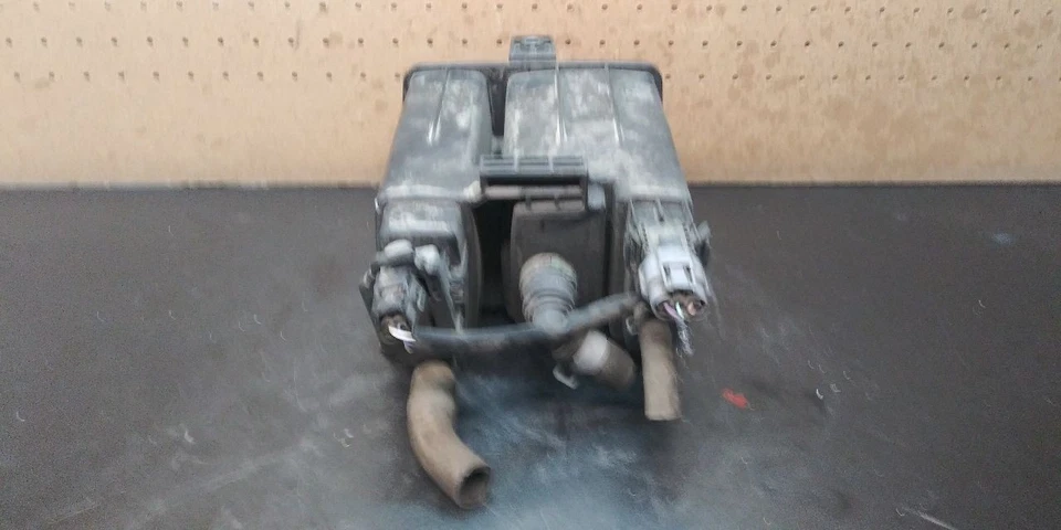 07 08 09 10 11 12 13 14 15 16 17 18 INFINITI Q70 FUEL VAPOR CANISTER OEM 14950-J - Image 3 of 4