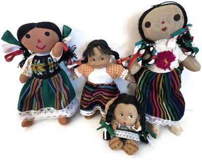 FAMILY OF 4 MEXICAN RUBBER DOLLS 12'' MOMMY & 3 CHILDREN INCLUDING A BABY