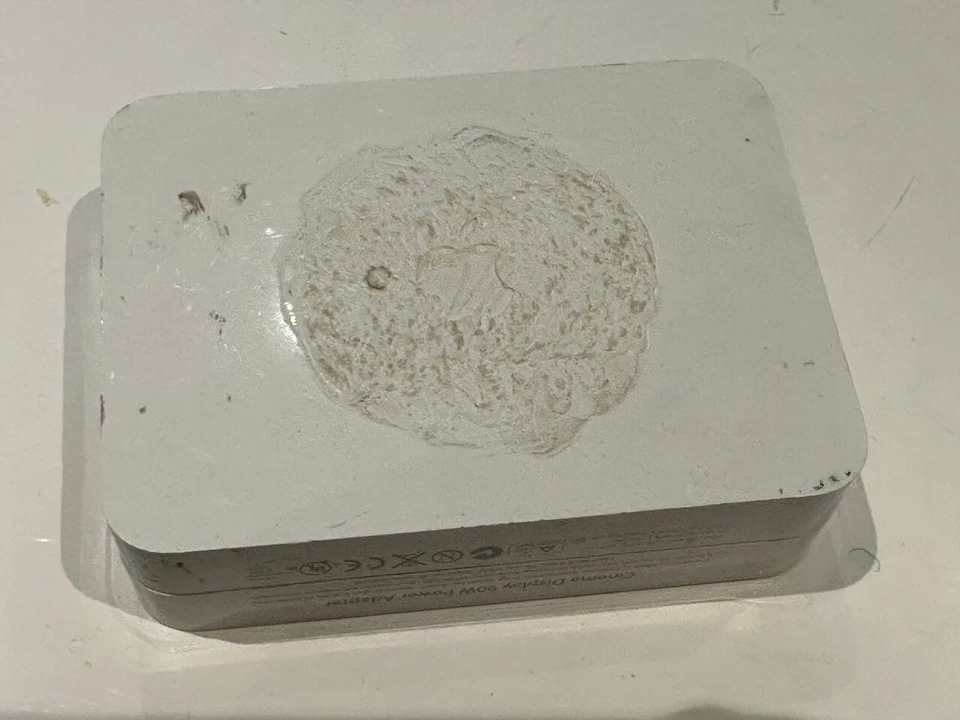 Apple Cinema Display 90W Power Supply Monitor Adapter A1097 - Image 2 of 3