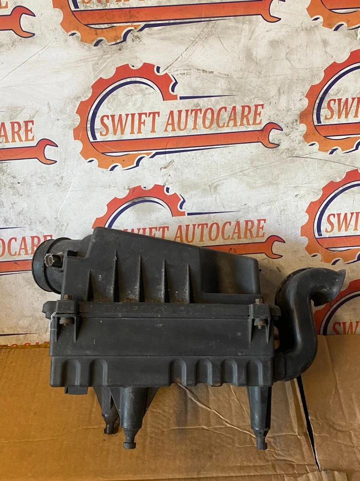 SUPORTE DE FILTRO DE AR FORD TRANSIT CONNECT 2005 2T149600AF - Imagem 3 de 4