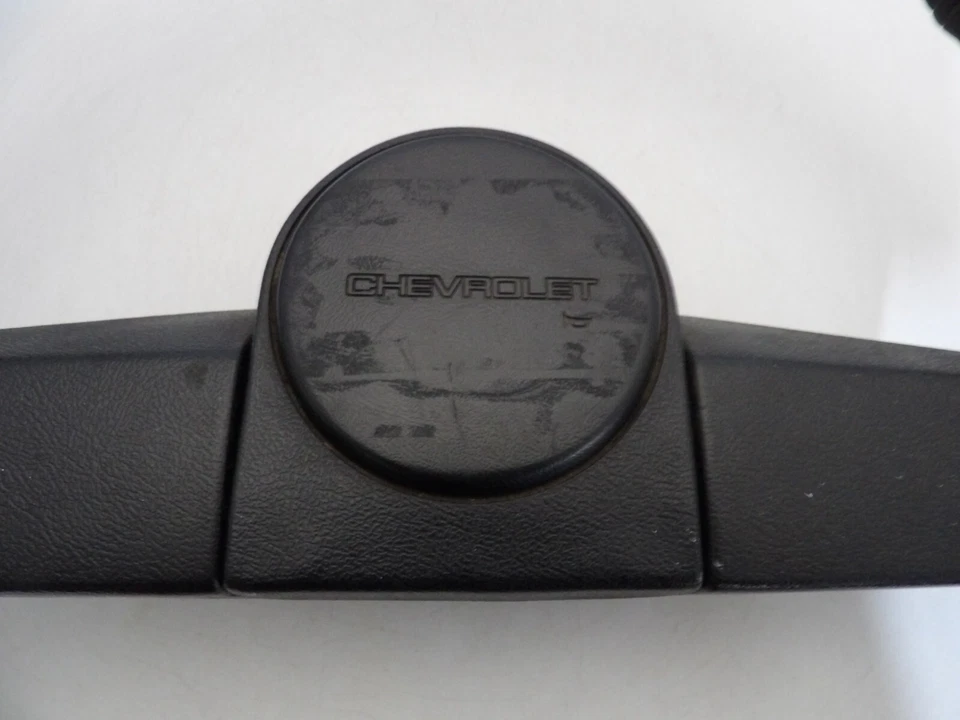 Volante Chevrolet C/K 1977 1978 1979 1980-1986 (K10, Suburban, S-10) OEM Foto 2 de 4
