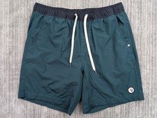 Vuori Kore Shorts Mens Large Lined Green 7.5" Elastic Waist Pockets Stretch V302