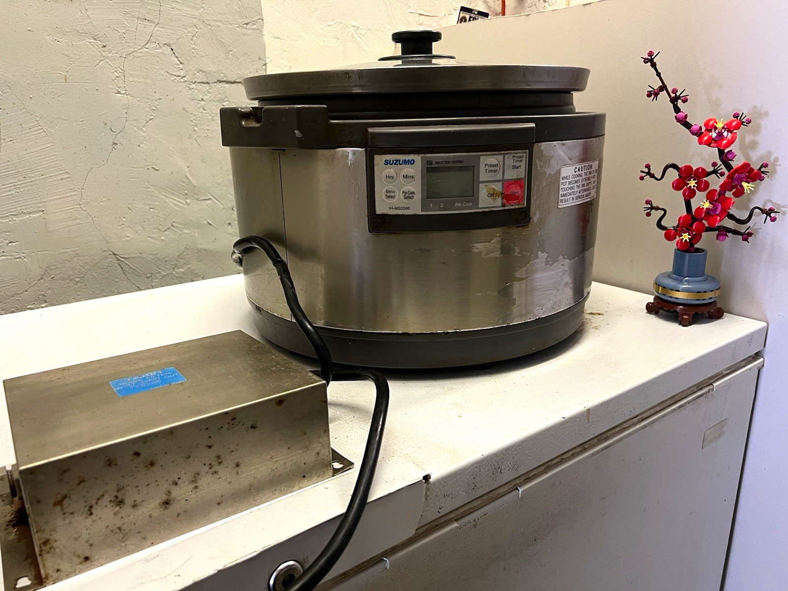 Suzumo IH-MS2000 Electric Cooker 8.0L Cooked/4.0L Uncooked Capacity