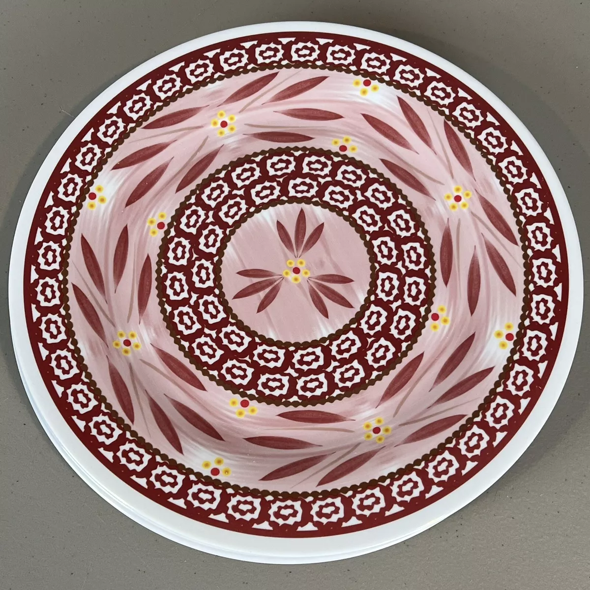 Temptations top dinner plates