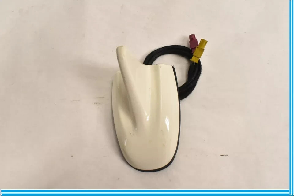 17-20 Maserati Ghibli M157 Shark Fin Radio Antenna White 670076132 OEM