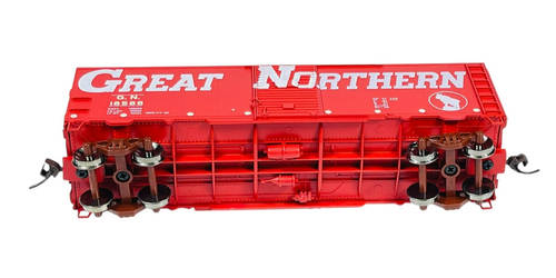 #70467 Athearn HO Great Northern (#18588) 40' Youngstown Door Box Car - Picture 6 of 8