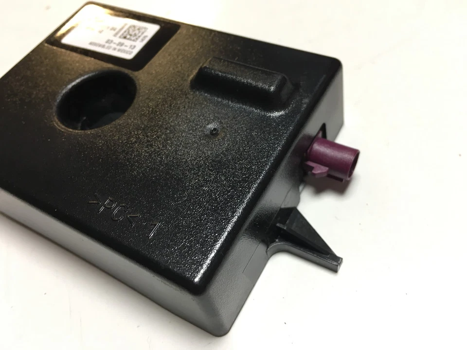 BMW 4 SERIES F32 420D RADIO ANTENNA CONTROL BACK UP MODULE 9230911 2012-2017🌟 - Image 3 of 4