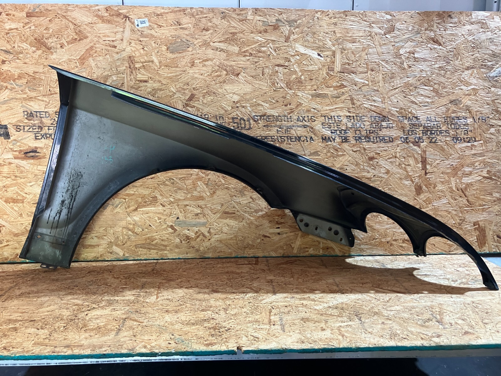 06-13 Bentley Continental Flying Spur Left Driver Side Fender LOCAL PICKUP ONLY
