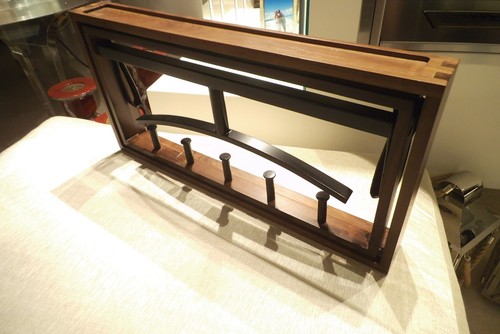 NUOVO Executive Appeso Parete Valet Danese Mid Century Pieghevole Noce Massello - Foto 9 di 12