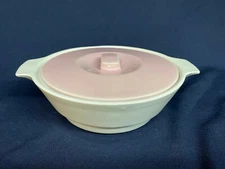 Kenwood 1950s Retro Covered Serving Casserole Dish Pink Lid 