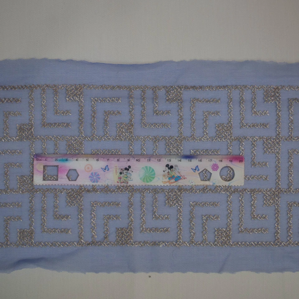 Tissu dentelle de luxe 16 cm de large bleu et ancien tulle brodé doré By theYd - Photo 4/4