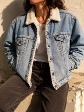 Vintage Levi s Sherpa Lined Denim Trucker Jacket Made in USA Blanket Lined XL