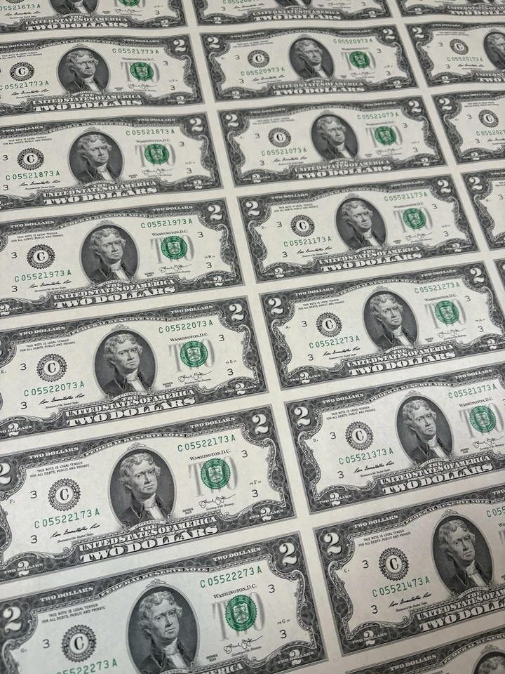 2003 $2 Uncut Sheet Of 32 Federal Reserve Notes - Image 4 of 4