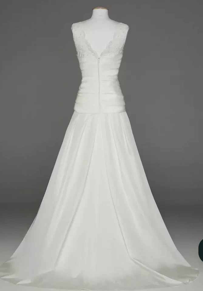 Davids Bridal WG3529 Ivory Sz 12 NEW w/Veil - Image 2 of 4