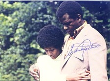 SIDNEY POITIER - PHOTOGRAPH SIGNED