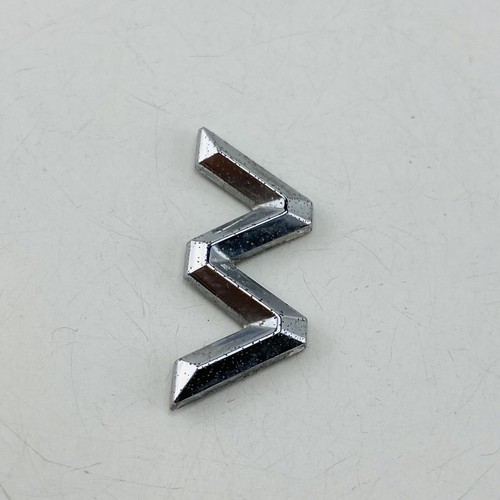 2003-2007 Lincoln Town Car Emblem Logo Letter Badge Trunk Lid Rear OEM E22W - Picture 4 of 6