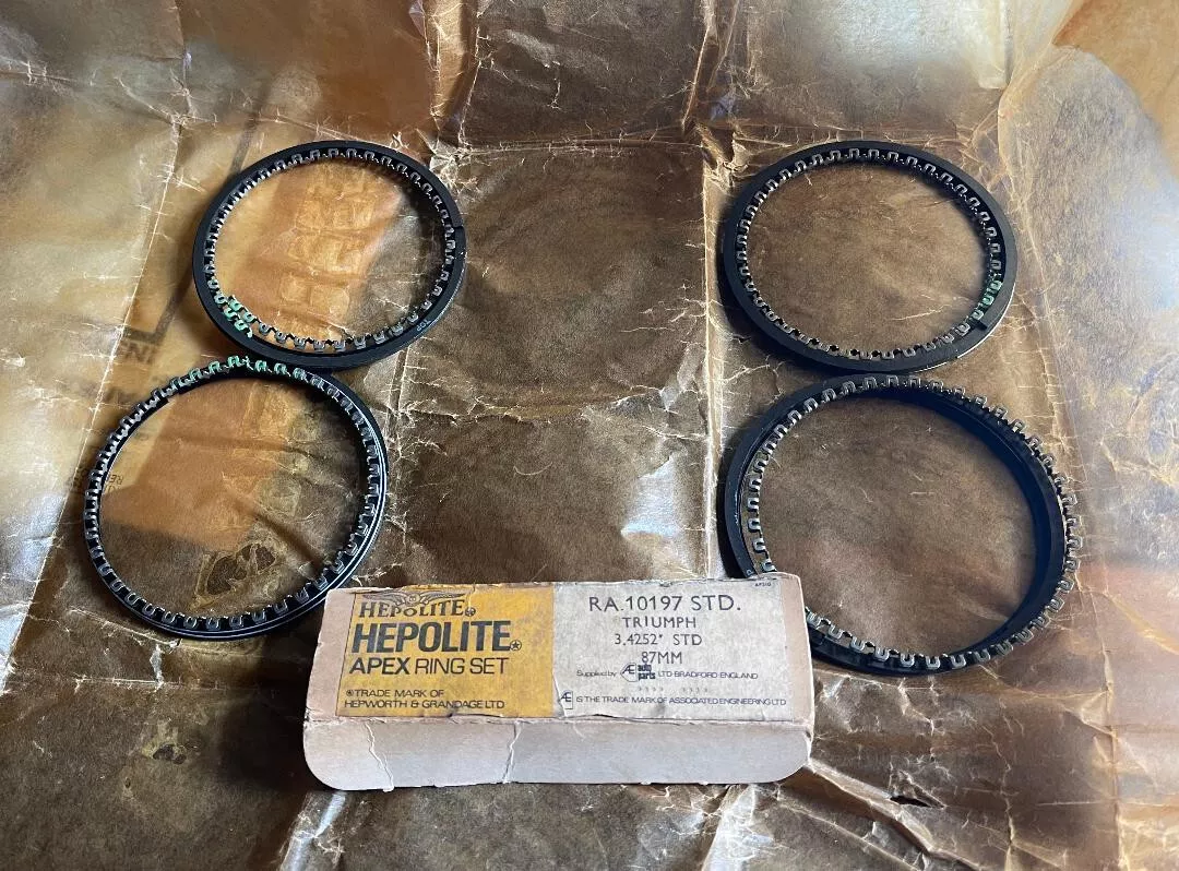 Triumph TR4A Hepolite Apex RA 10197 STD. Ring set 87MM RARE | eBay