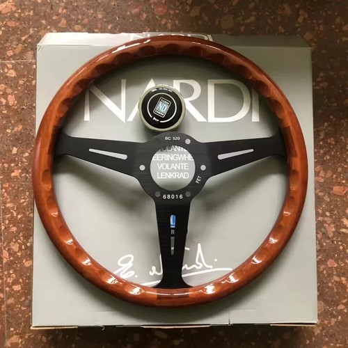 NARDI Classic 360mm Mahogany Wood Steering Wheel with Black Finish - Picture 4 of 5