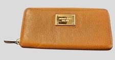 Michael Kors Leather Wallet Tan Color w/Dividers Inner Zip for coins-Zip Around