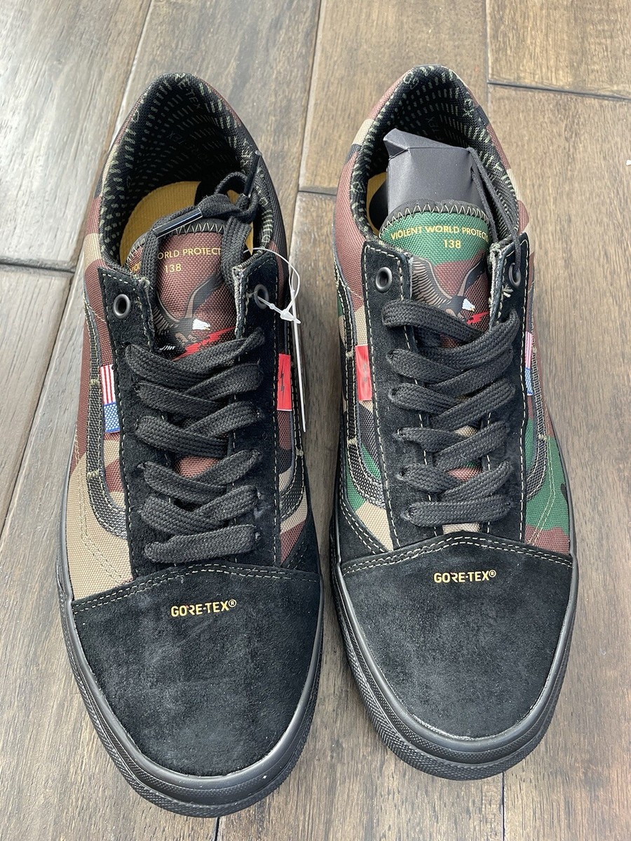 Size 10 - DEFCON x Vans Sk8- Notchback GTX High Black Woodland