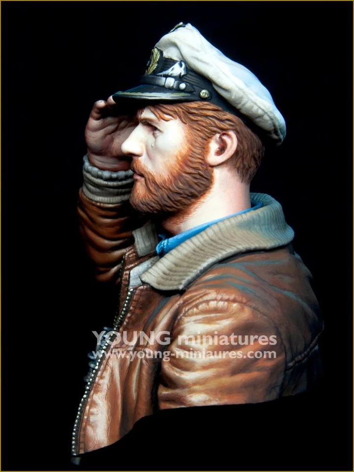 Young Miniatures, oficial de submarino Segunda Guerra Mundial, busto de resina escala 1/10, YM18102 Foto 4 de 4