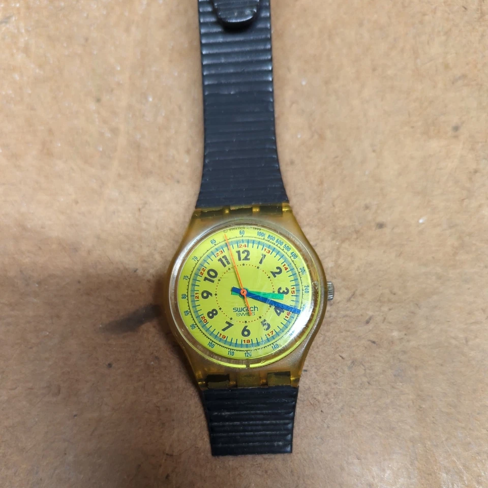 Neon Yellow Swatch 1989 - Image 3 of 4