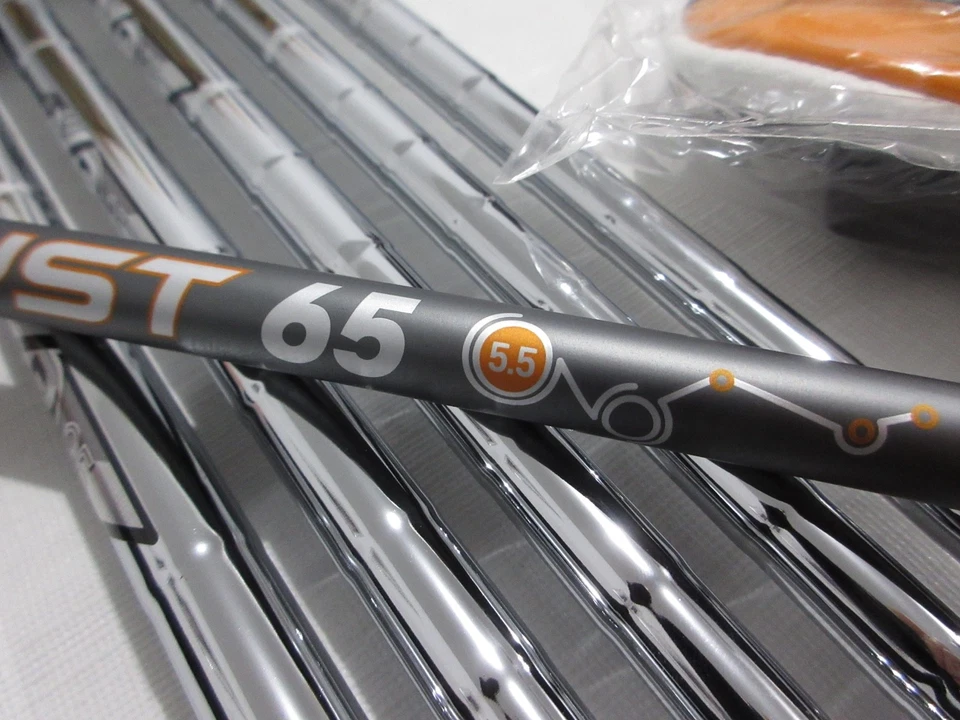 Callaway Mavrik Iron Set - 5H, 6-PW - XP 90 R300 Regular Graphite & Steel - NEW - Image 4 of 4