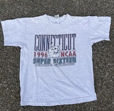 Vintage 1996 UConn T Shirt