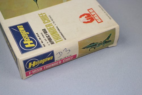 ZF110 Hasegawa Hales 1/72 maquette avion JS-014 republic F-105D thunder chief US - Picture 5 of 8