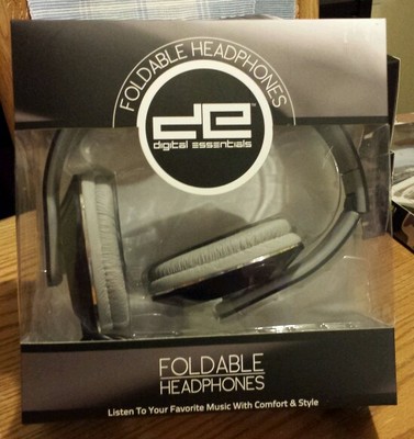 New in Package ~ Digital Essentials Foldable Headphones Black/Gray (3av)