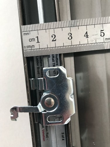 SUPPORTI VENEZIANI 25MM. RICAMBI / RICAMBI CONFEZIONE DA 3 - Foto 4 di 7