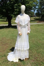 Vintage Budget Bridals Wedding Dress by Alfred Angelo Ivory Lace with Train