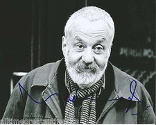 BRITISH DIRECTOR MIKE LEIGH SIGNED AUTHENTIC 'MR. TURNER' 8X10 PHOTO w/COA 