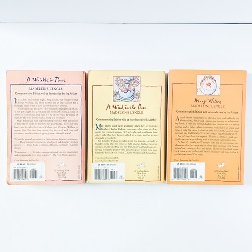 Wrinkle in Time Wind in The Door Many Waters Madeleine L'Engle Book Lot Pete Sis - Picture 2 of 9