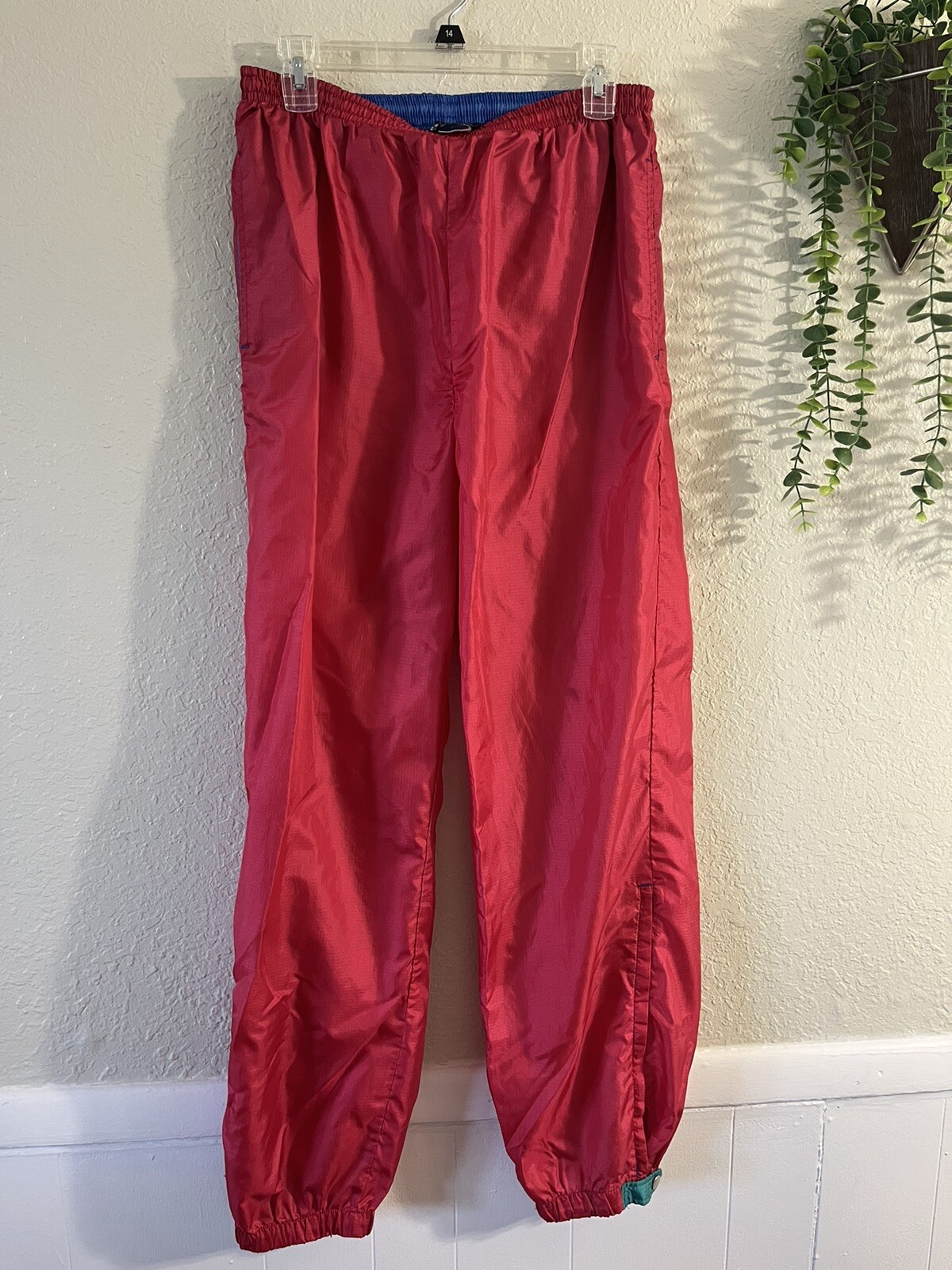 Vintage 90s Columbia Womens Red Ski Snow Pants Size Large with Parachute Pockets-image