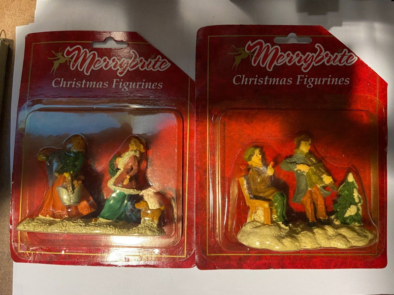 Set Of 4 MERRY BRITE  Christmas Ornaments Holiday Home Decor NIB