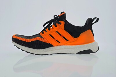 Size 7.5 - Juventus FC x adidas UltraBoost DNA Football Pack  display picture 1