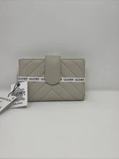 Mundi Leather Quilt Lamb S&P Indexer Bone Color Wallet