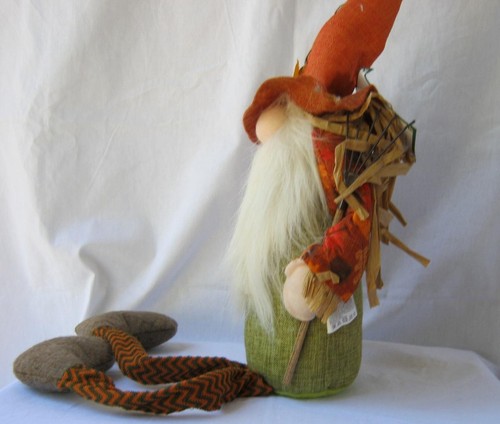 30" Handcrafted Fabric Halloween Fall Harvest Gnome Shelf Sitter Green Orange - Picture 6 of 12