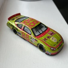 Action NASCAR Ford Taurus 2005 Dale Jarrett #88 Diecast 1:43 UPS Toys For Tots